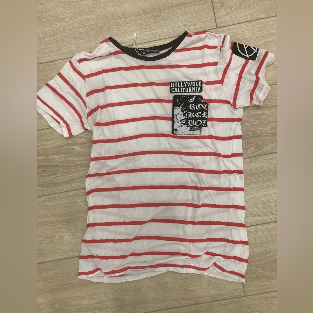 Y2K graphic striped goth punk patch design t-shirt tee - Picture 4 of 5